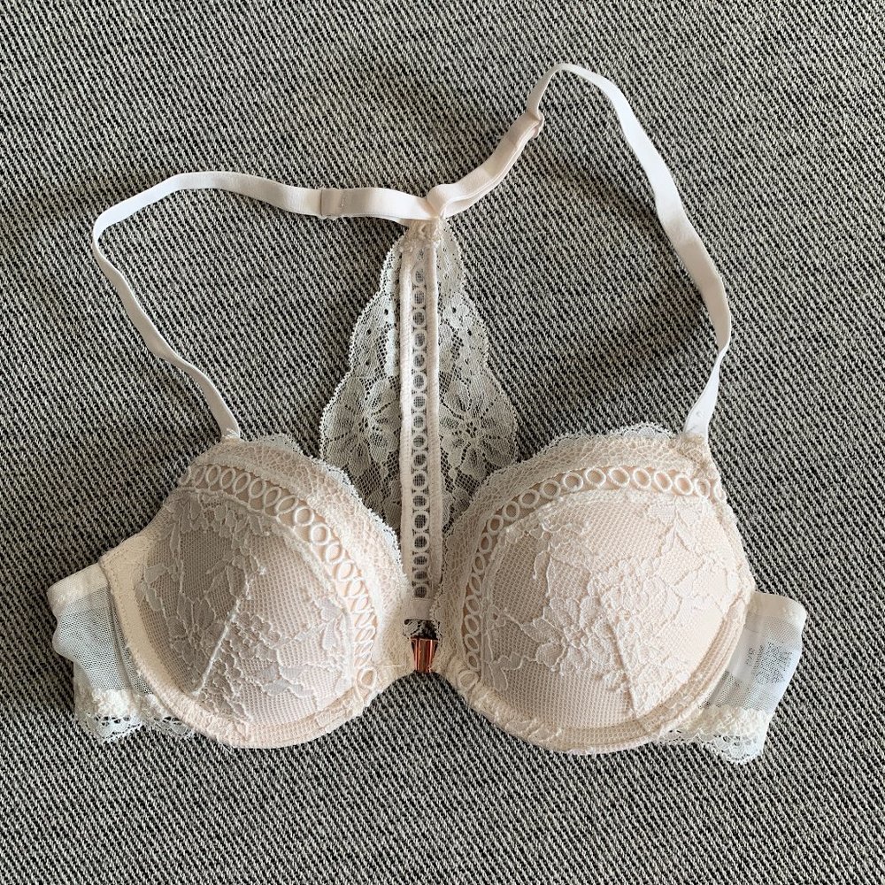 6ixty 8ight Front Closure Bra, Size B70 / 32B